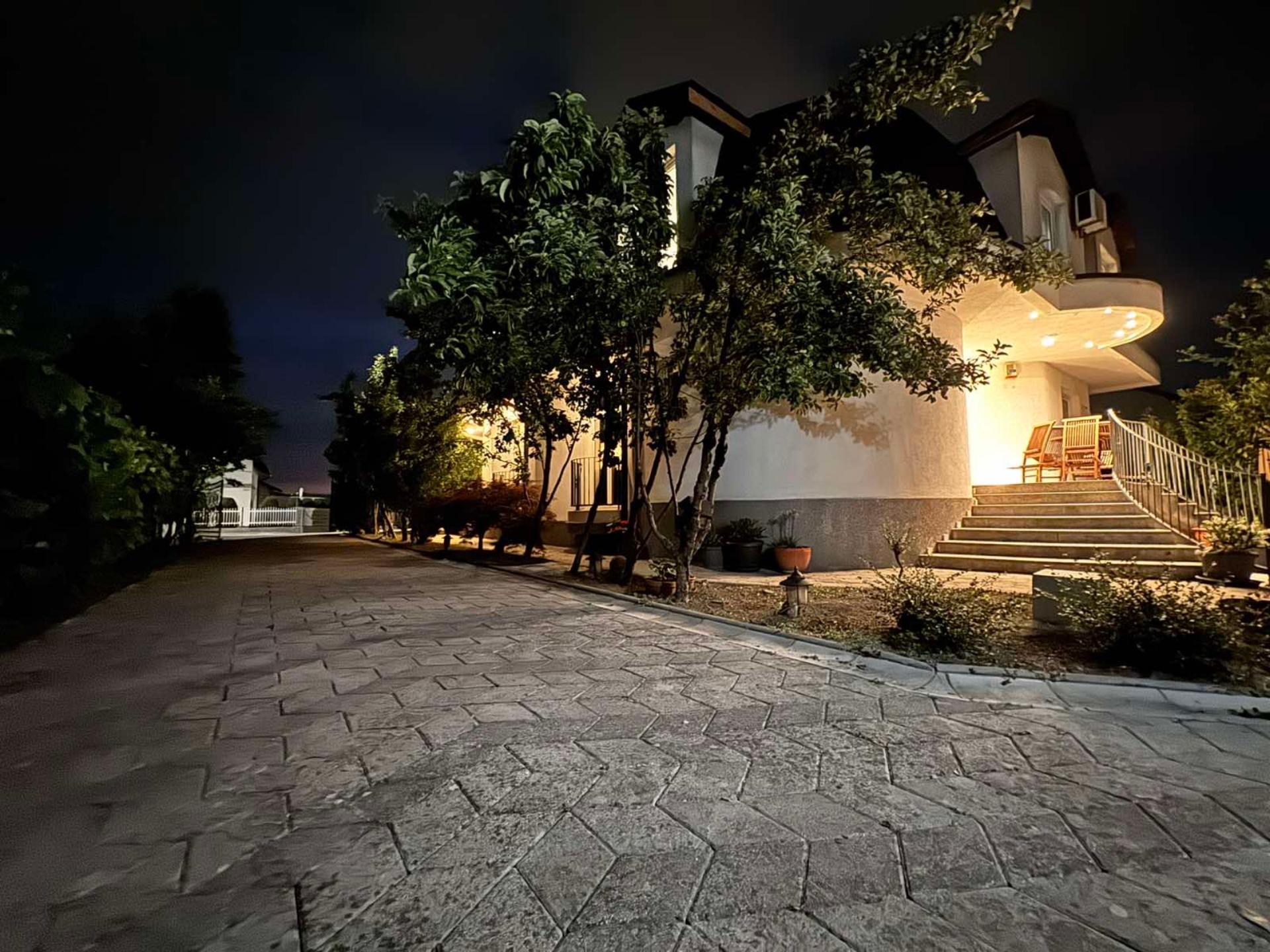 Night approach to the villa